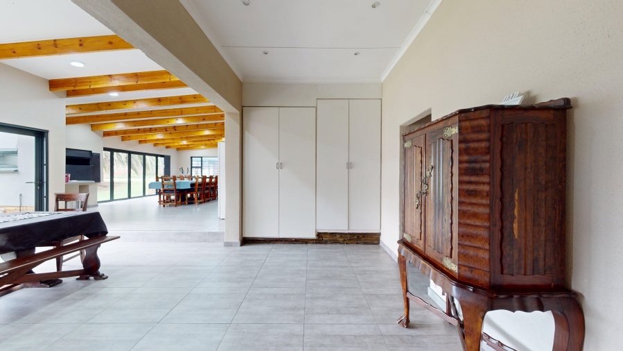 6 Bedroom Property for Sale in Morganridge Gauteng