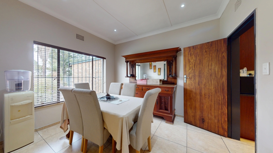 6 Bedroom Property for Sale in Morganridge Gauteng