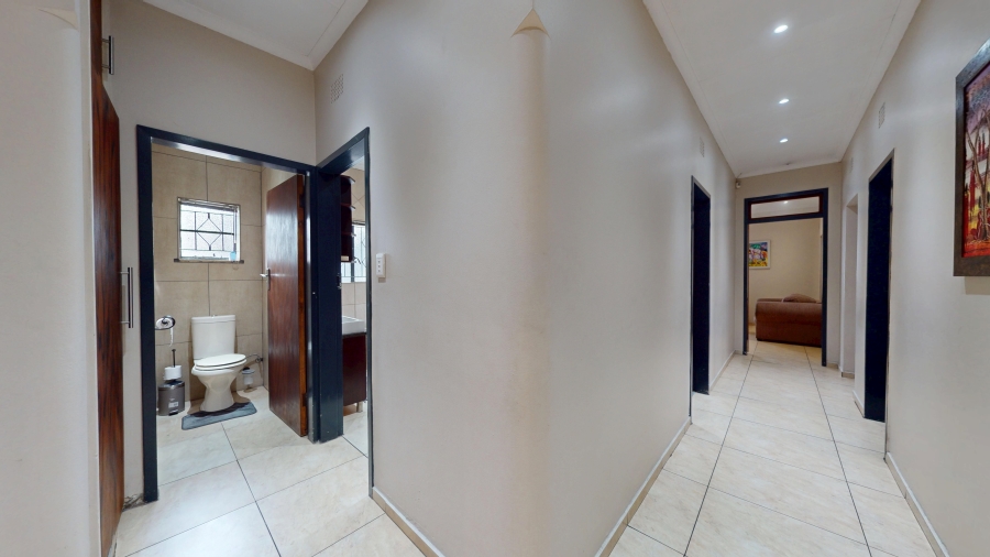 6 Bedroom Property for Sale in Morganridge Gauteng