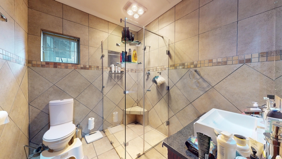 6 Bedroom Property for Sale in Morganridge Gauteng