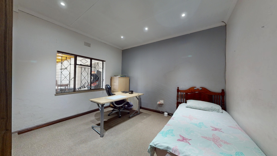 6 Bedroom Property for Sale in Morganridge Gauteng