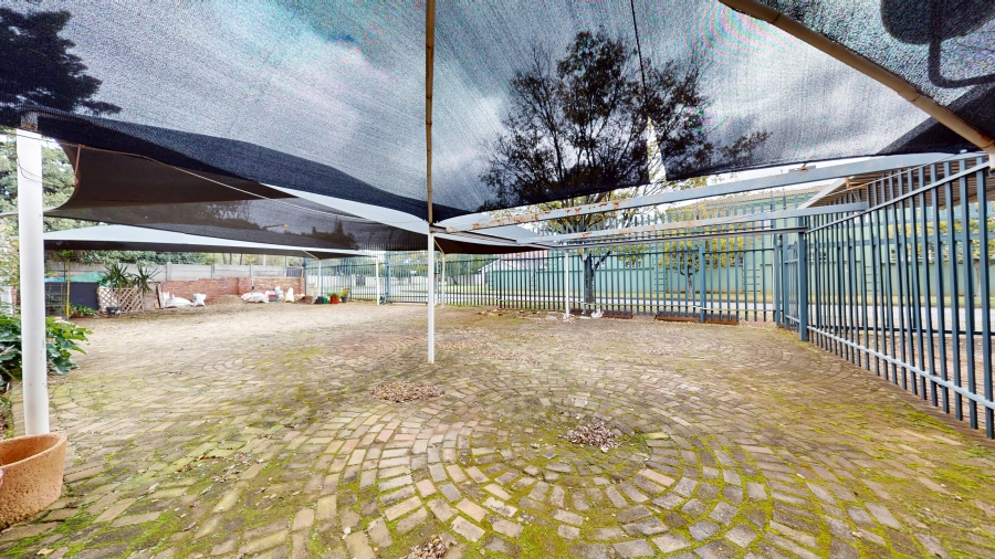 6 Bedroom Property for Sale in Morganridge Gauteng