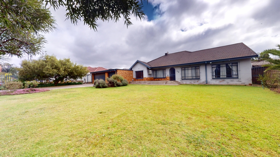 6 Bedroom Property for Sale in Morganridge Gauteng