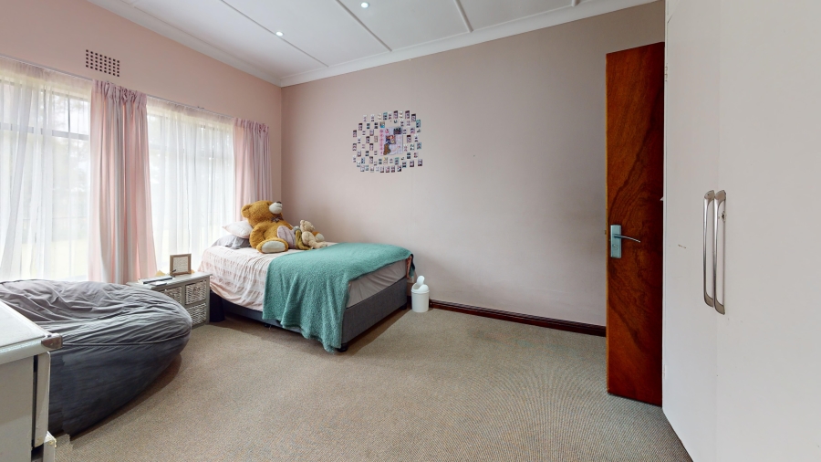 6 Bedroom Property for Sale in Morganridge Gauteng
