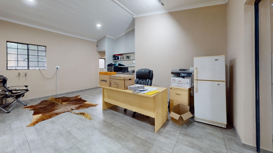 6 Bedroom Property for Sale in Morganridge Gauteng
