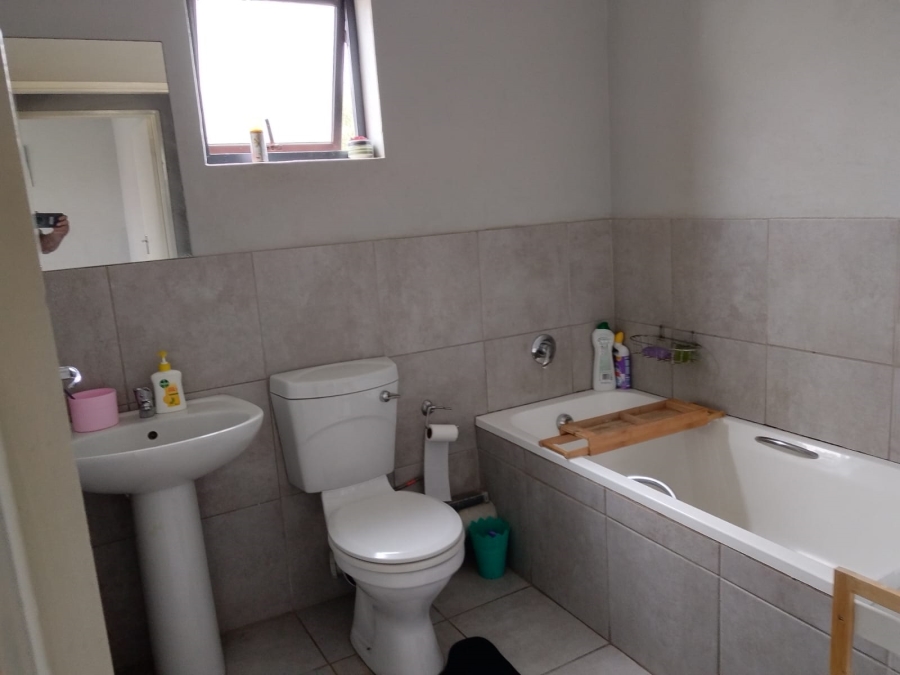 3 Bedroom Property for Sale in Terenure Gauteng