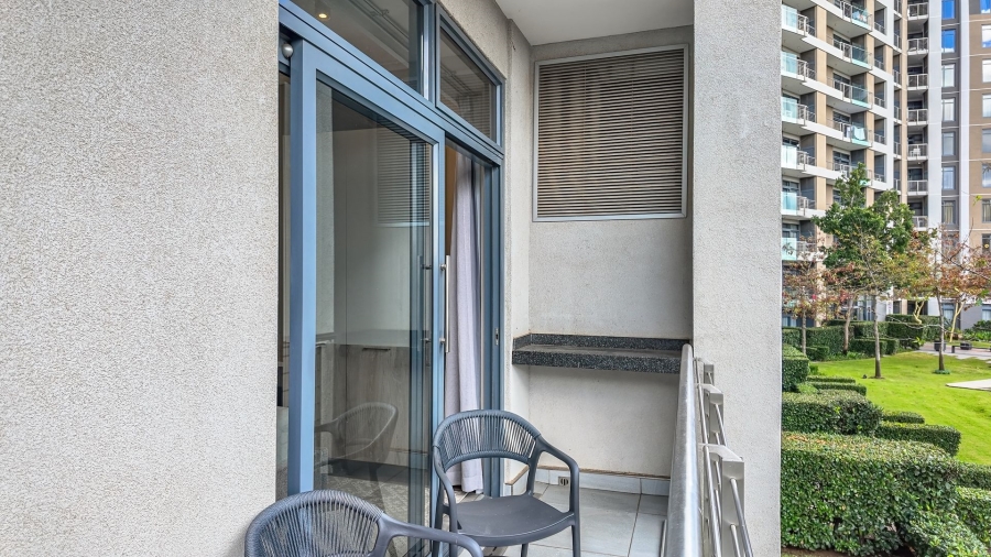 To Let 2 Bedroom Property for Rent in Menlyn Gauteng