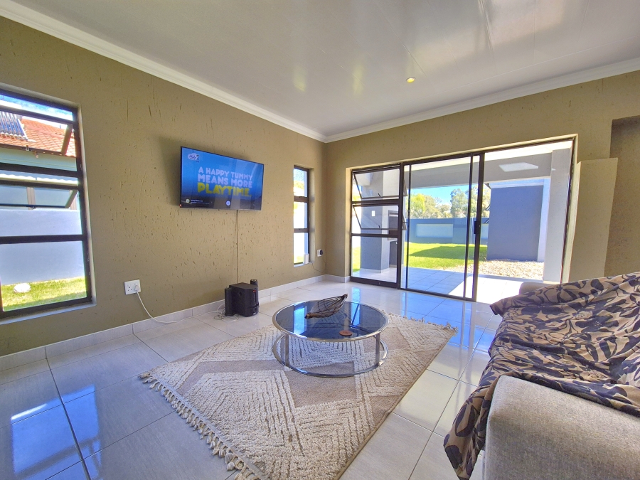 3 Bedroom Property for Sale in Helderwyk Gauteng