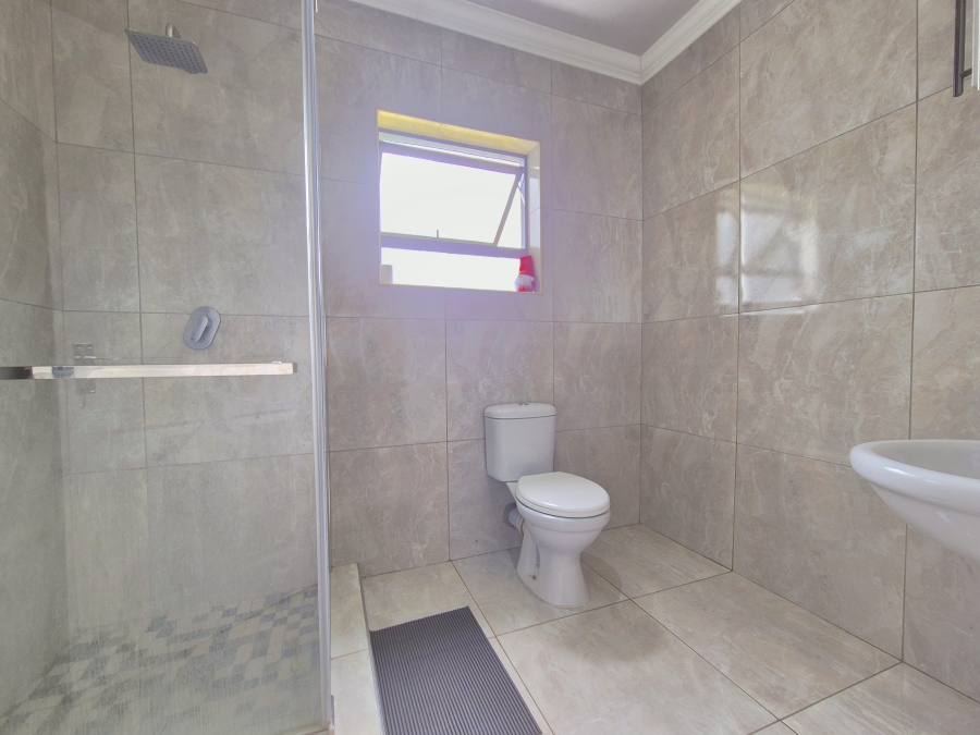 3 Bedroom Property for Sale in Helderwyk Gauteng
