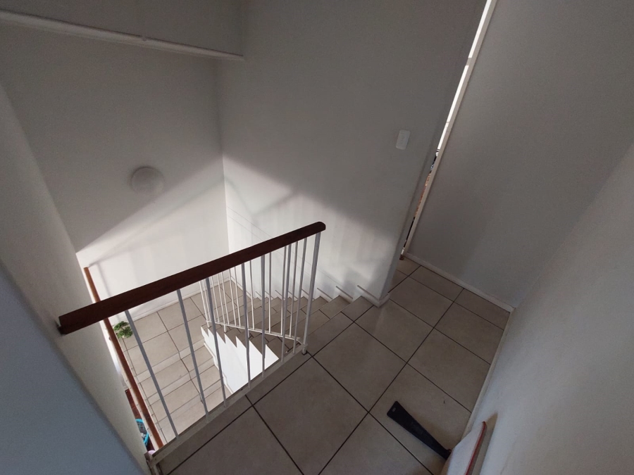 To Let 2 Bedroom Property for Rent in Gezina Gauteng