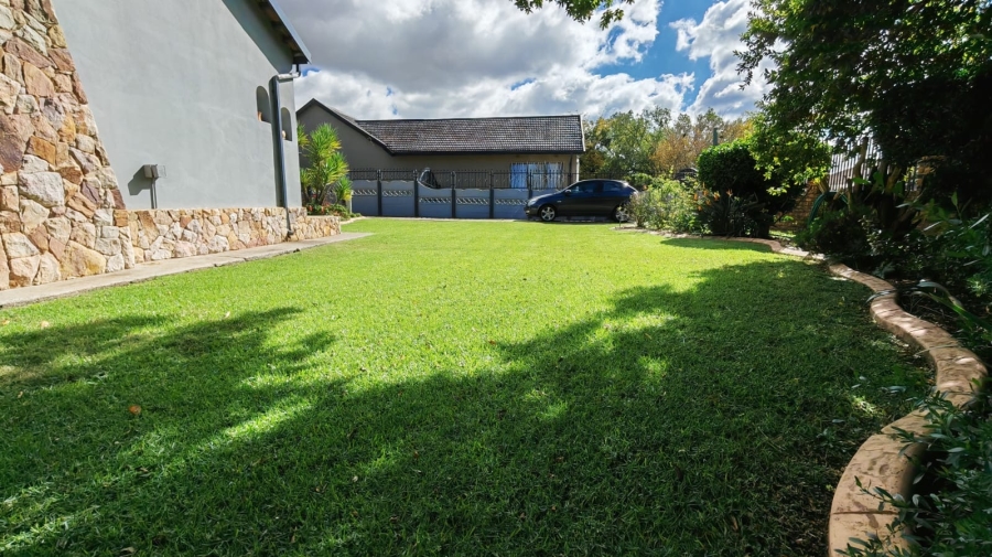 3 Bedroom Property for Sale in Noycedale Gauteng