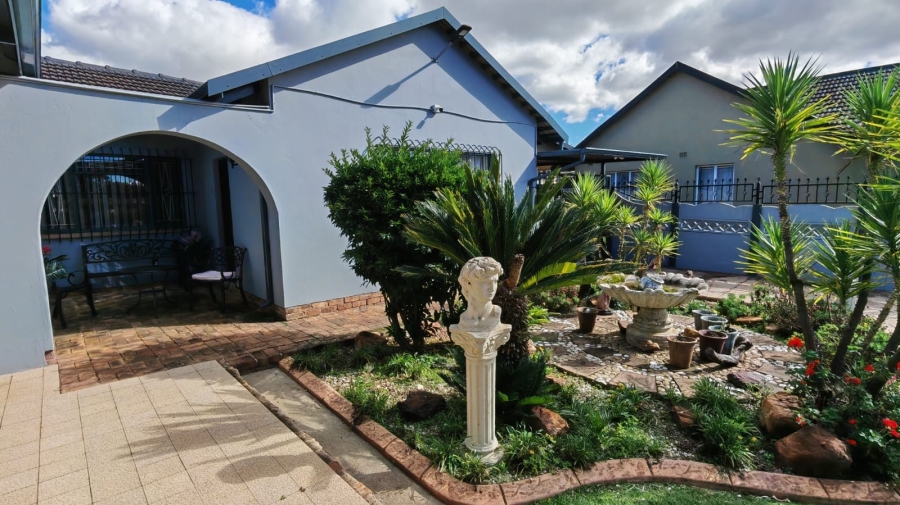 3 Bedroom Property for Sale in Noycedale Gauteng
