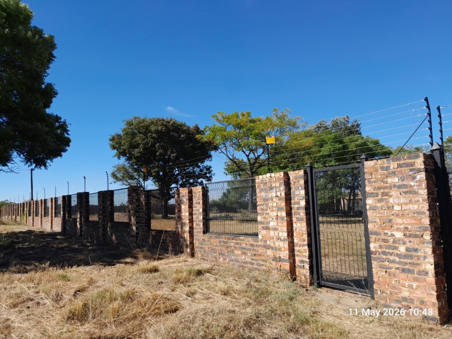 4 Bedroom Property for Sale in Pretoria North Gauteng