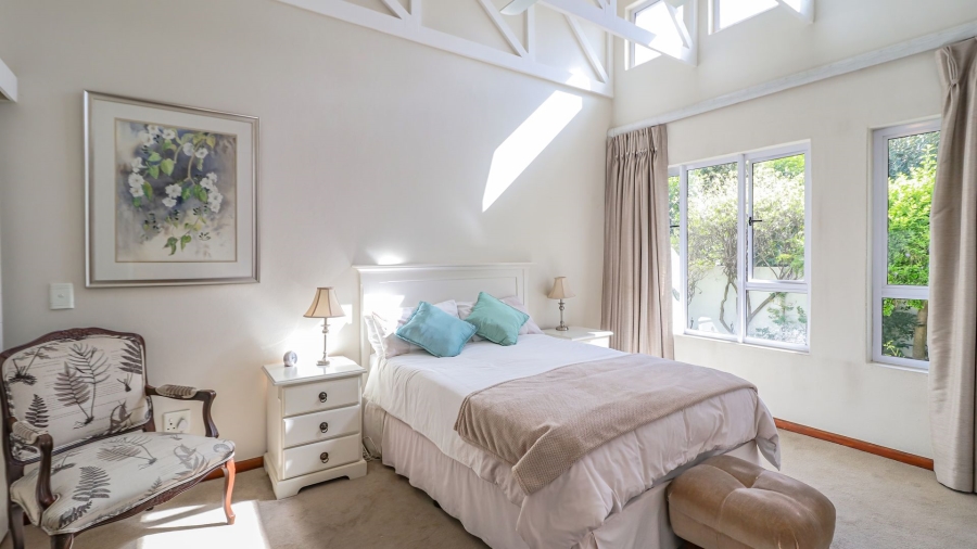 3 Bedroom Property for Sale in Broadacres Gauteng