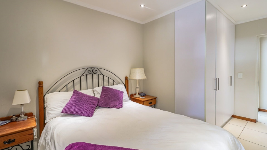3 Bedroom Property for Sale in Broadacres Gauteng