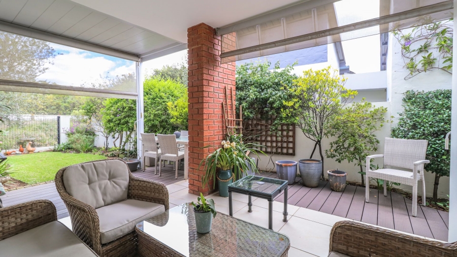 3 Bedroom Property for Sale in Broadacres Gauteng