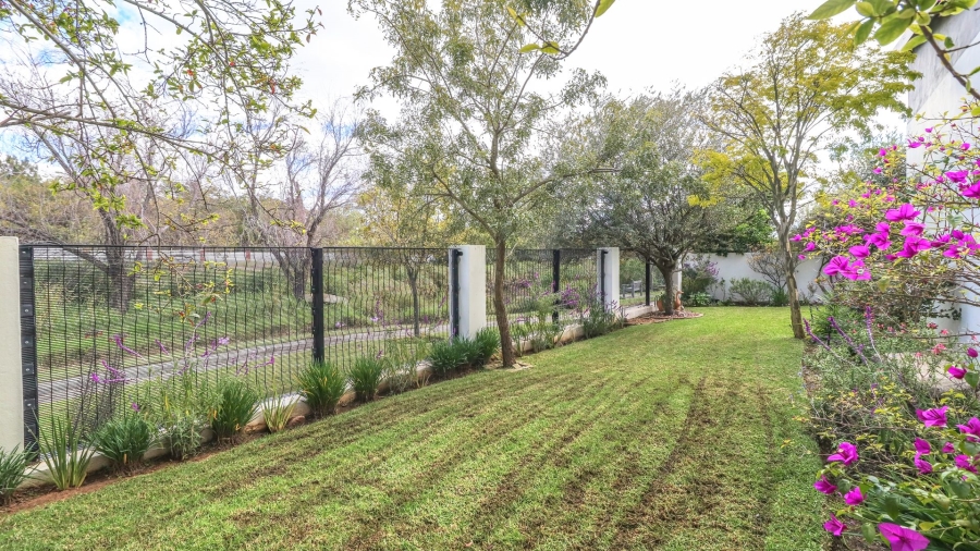 3 Bedroom Property for Sale in Broadacres Gauteng