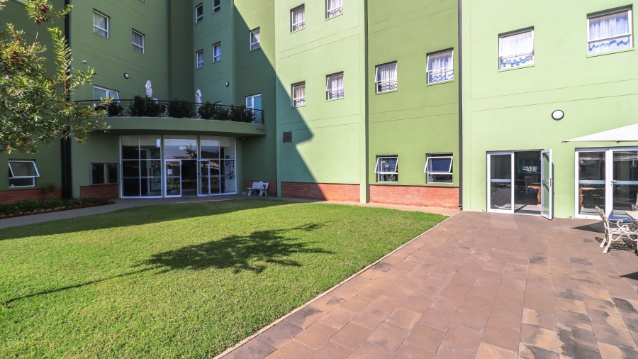 3 Bedroom Property for Sale in Broadacres Gauteng