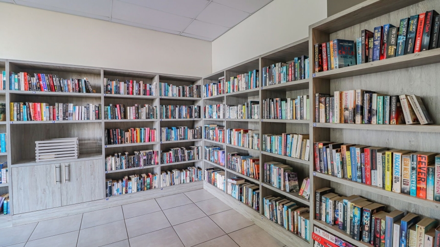 3 Bedroom Property for Sale in Broadacres Gauteng