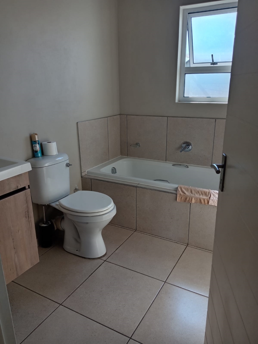 3 Bedroom Property for Sale in Riverspray Lifestyle Estate Gauteng