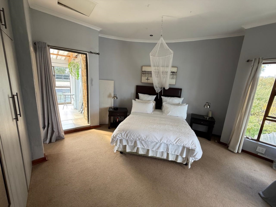 8 Bedroom Property for Sale in Kaalplaats West Gauteng