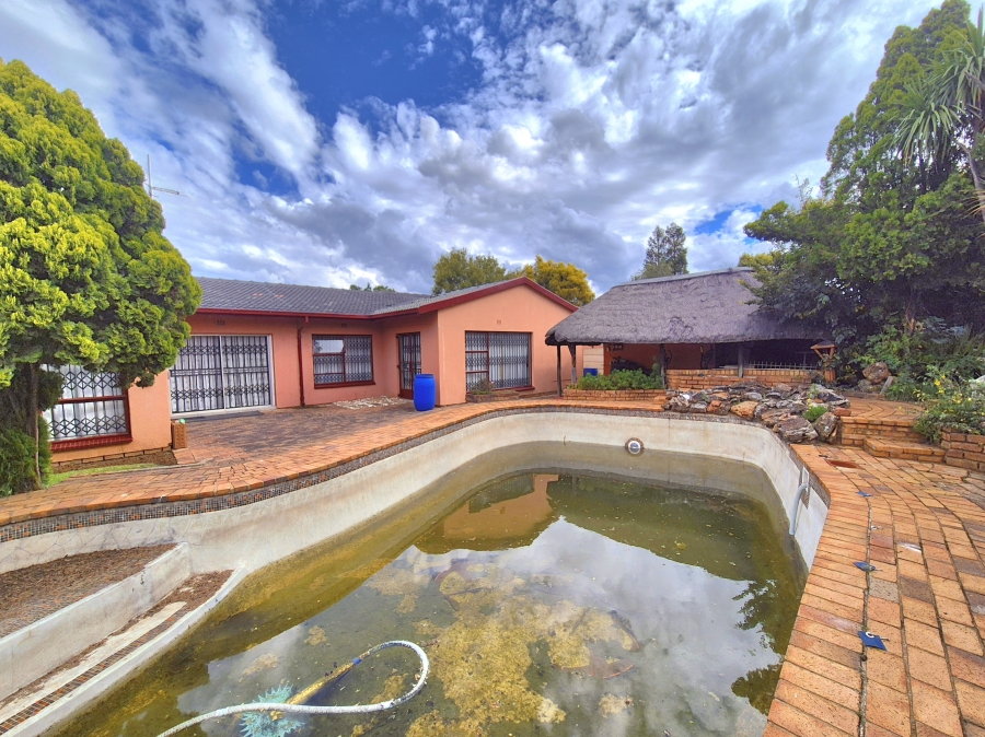 3 Bedroom Property for Sale in Sunward Park Gauteng