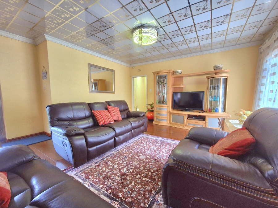 3 Bedroom Property for Sale in Sunward Park Gauteng