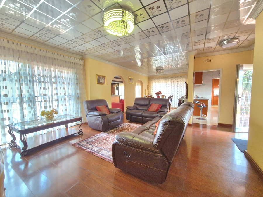 3 Bedroom Property for Sale in Sunward Park Gauteng