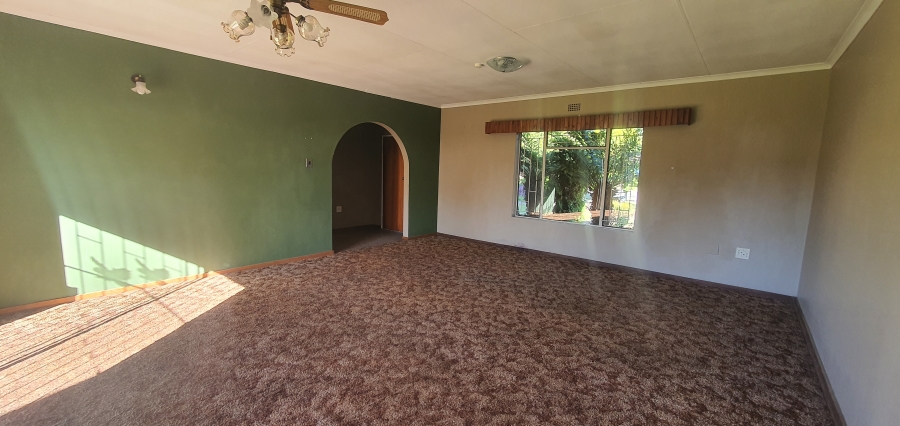 4 Bedroom Property for Sale in Rensburg Gauteng
