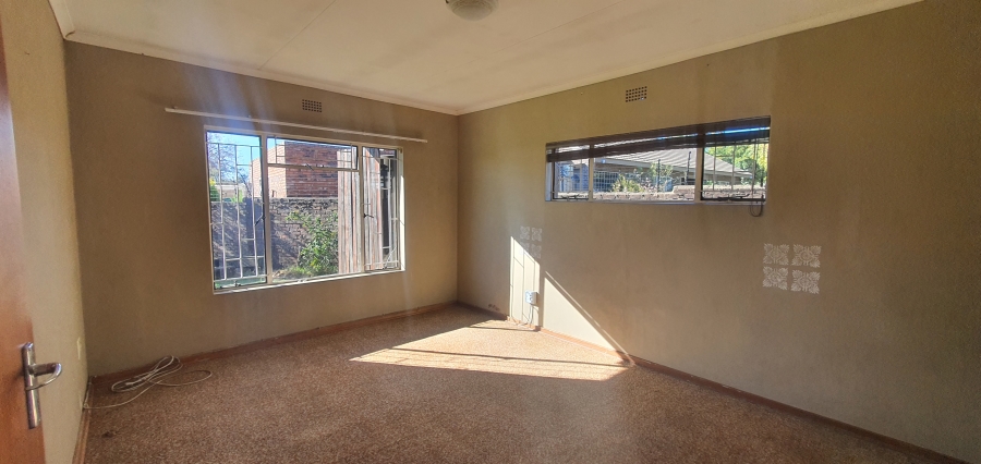 4 Bedroom Property for Sale in Rensburg Gauteng