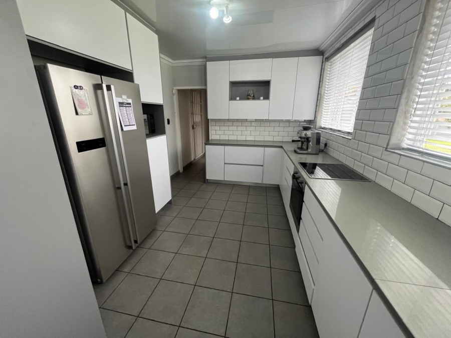3 Bedroom Property for Sale in Randhart Gauteng