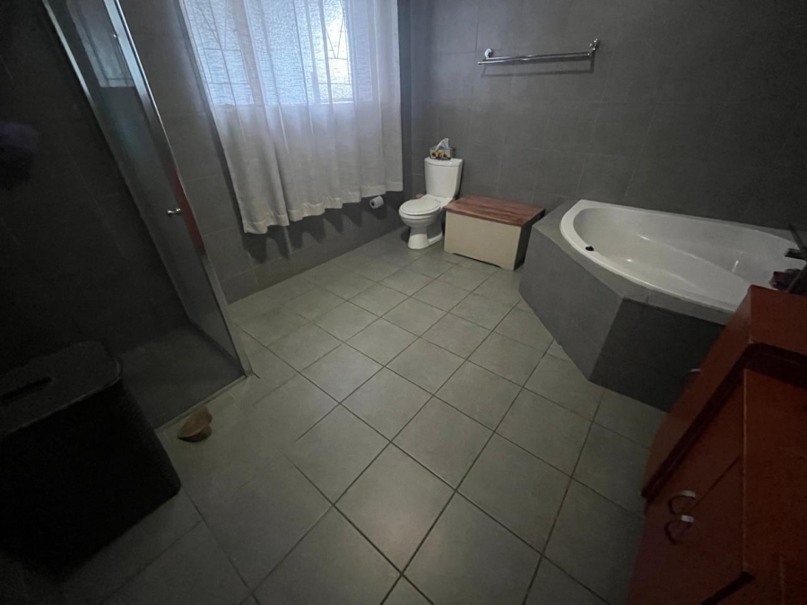 3 Bedroom Property for Sale in Randhart Gauteng