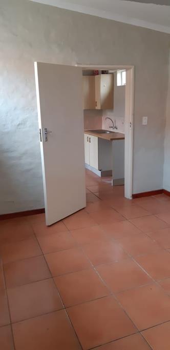 1 Bedroom Property for Sale in Edendale Gauteng