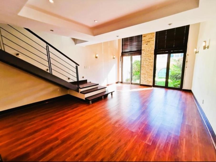 To Let 1 Bedroom Property for Rent in Bedfordview Gauteng