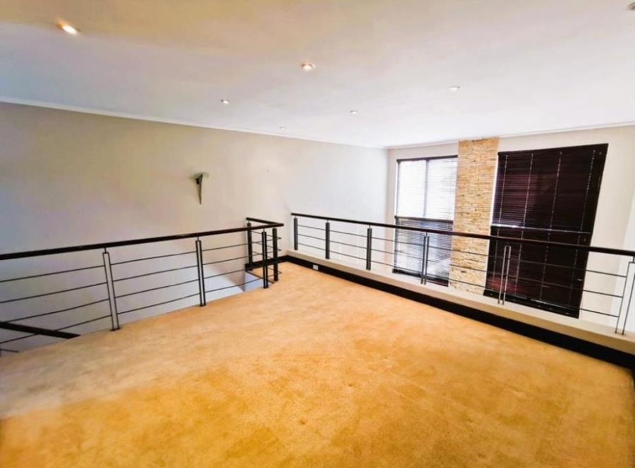 To Let 1 Bedroom Property for Rent in Bedfordview Gauteng
