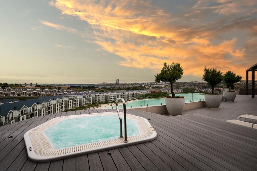 6 Bedroom Property for Sale in Waterfall Gauteng
