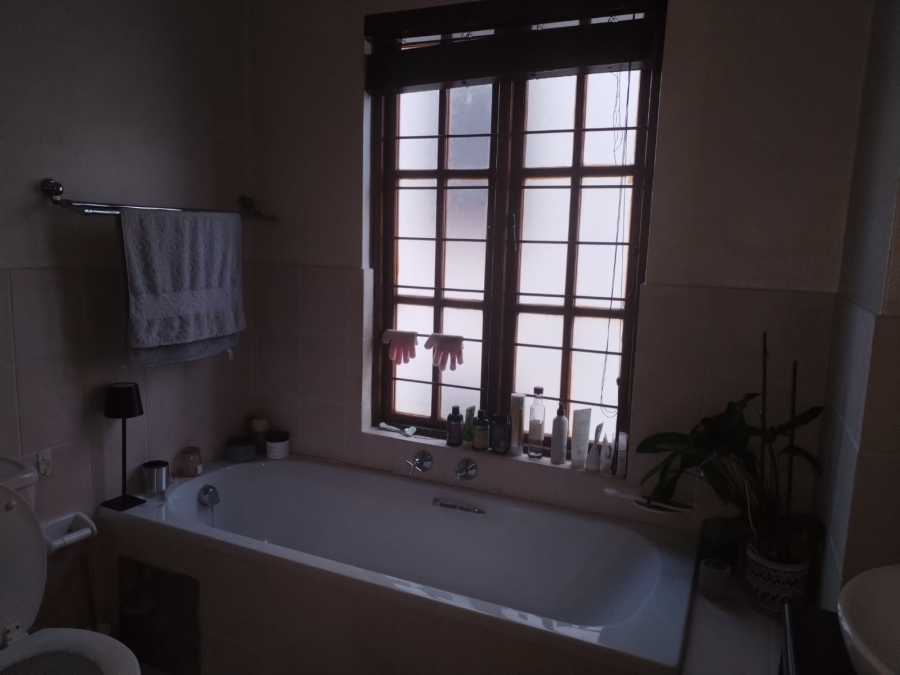 1 Bedroom Property for Sale in Edenburg Gauteng