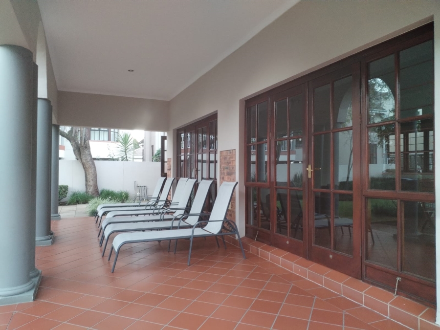 1 Bedroom Property for Sale in Edenburg Gauteng