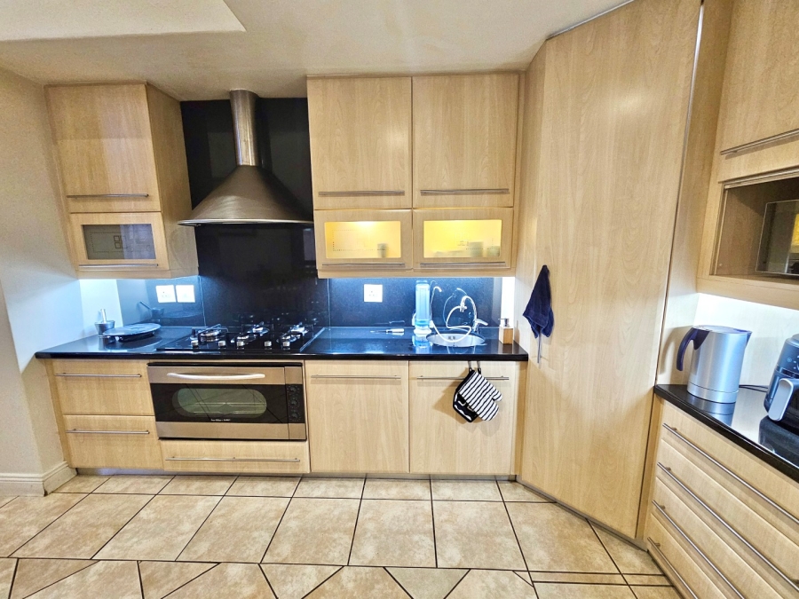 To Let 3 Bedroom Property for Rent in River Club Gauteng