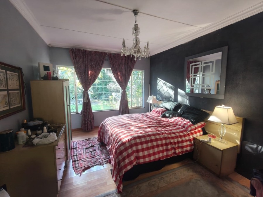 To Let 4 Bedroom Property for Rent in Kew Gauteng