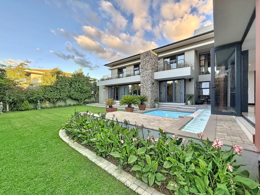 5 Bedroom Property for Sale in Lombardy Estate Gauteng