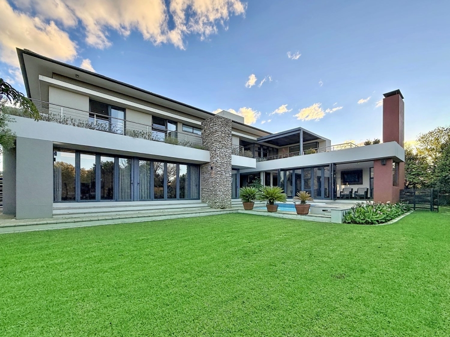 5 Bedroom Property for Sale in Lombardy Estate Gauteng