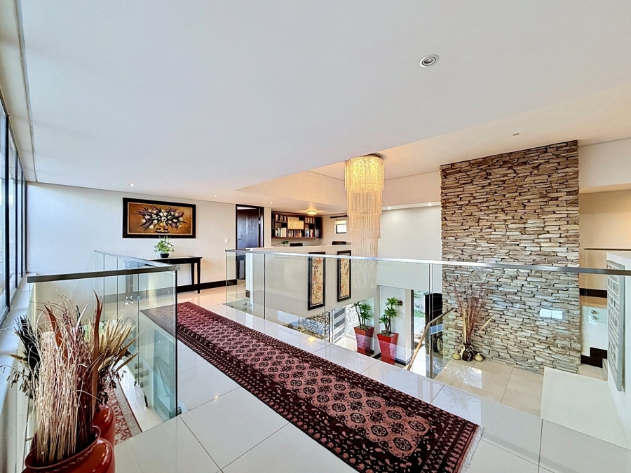 5 Bedroom Property for Sale in Lombardy Estate Gauteng