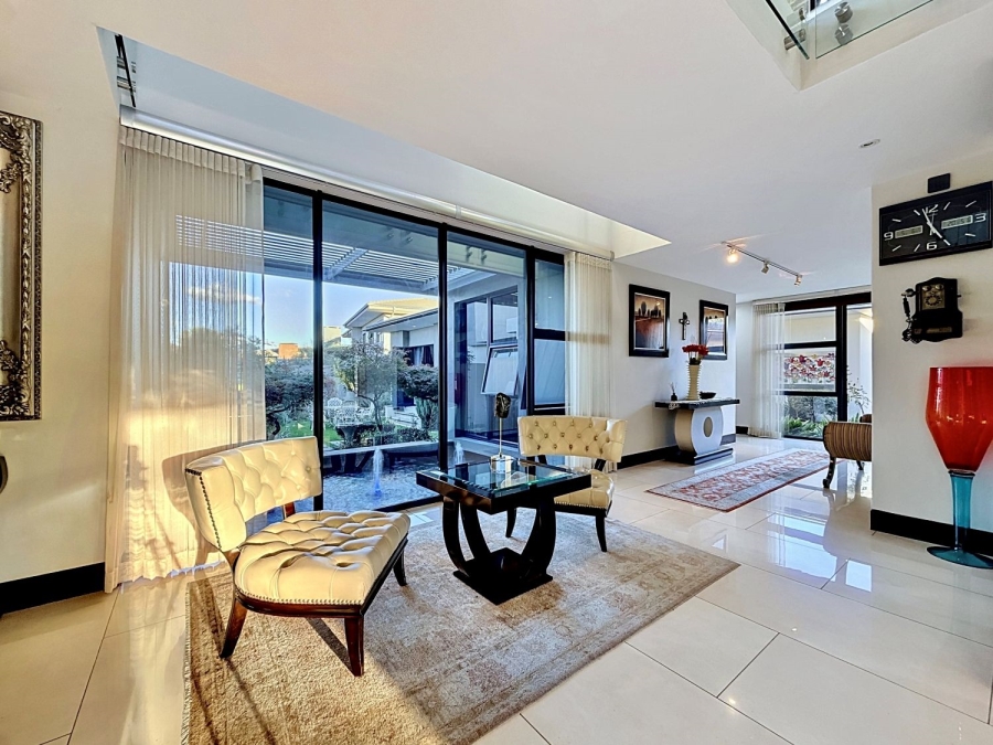 5 Bedroom Property for Sale in Lombardy Estate Gauteng