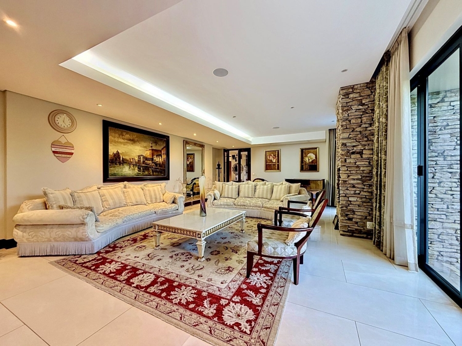 5 Bedroom Property for Sale in Lombardy Estate Gauteng