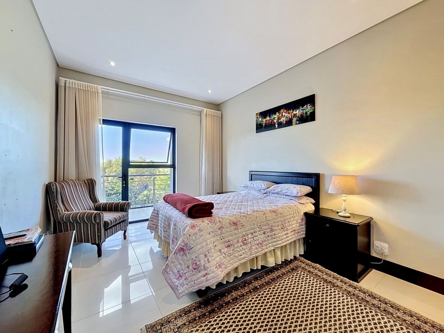 5 Bedroom Property for Sale in Lombardy Estate Gauteng
