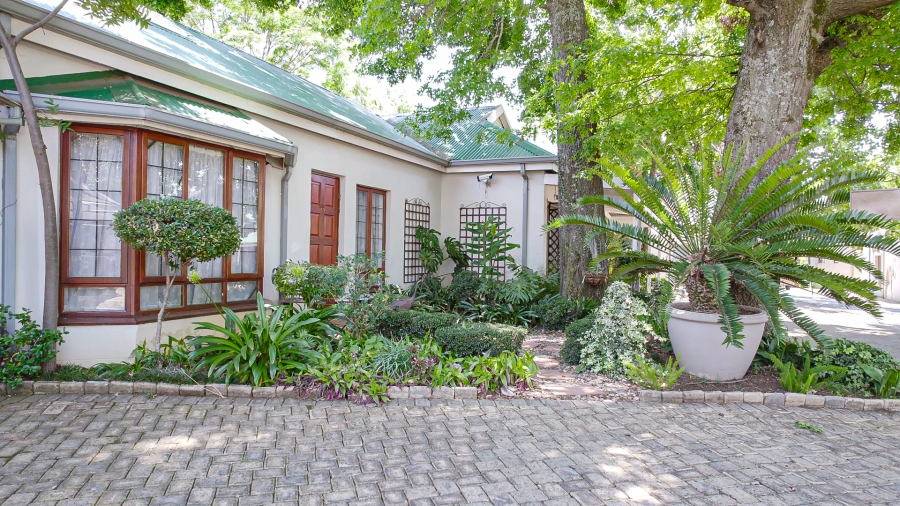 18 Bedroom Property for Sale in Equestria Gauteng