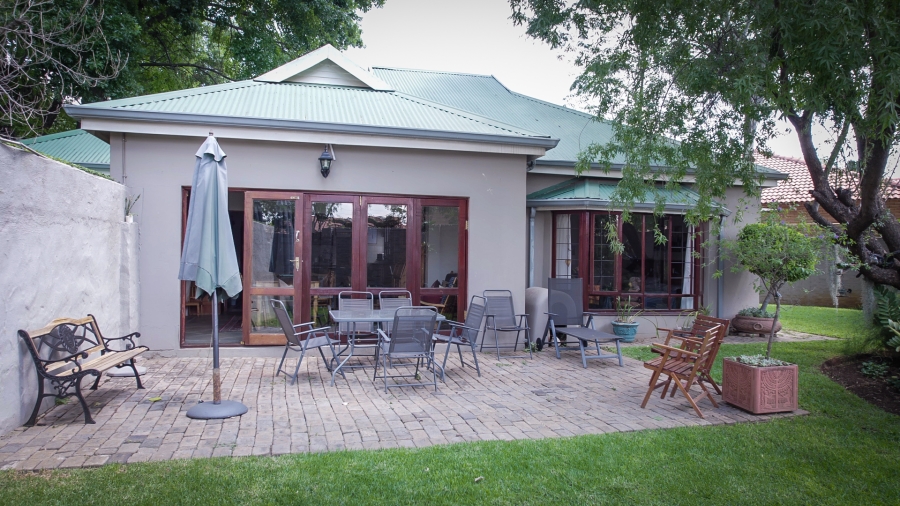 18 Bedroom Property for Sale in Equestria Gauteng