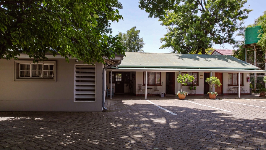 18 Bedroom Property for Sale in Equestria Gauteng