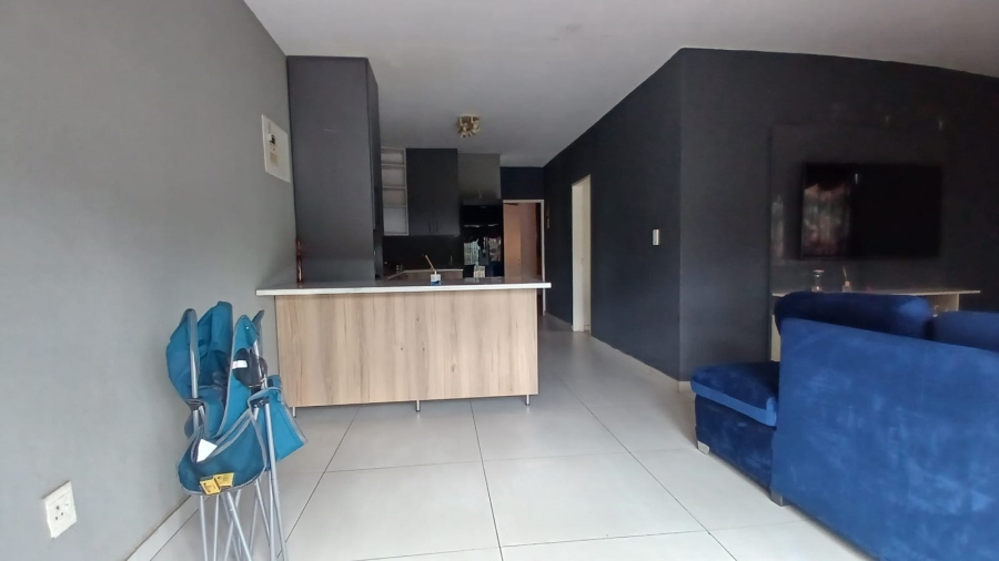 2 Bedroom Property for Sale in Willowbrook Gauteng